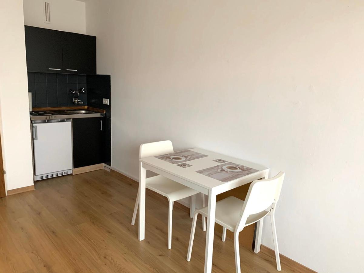 Renoviert, Modern Und Ruhig Apartamento Nuremberga Exterior foto